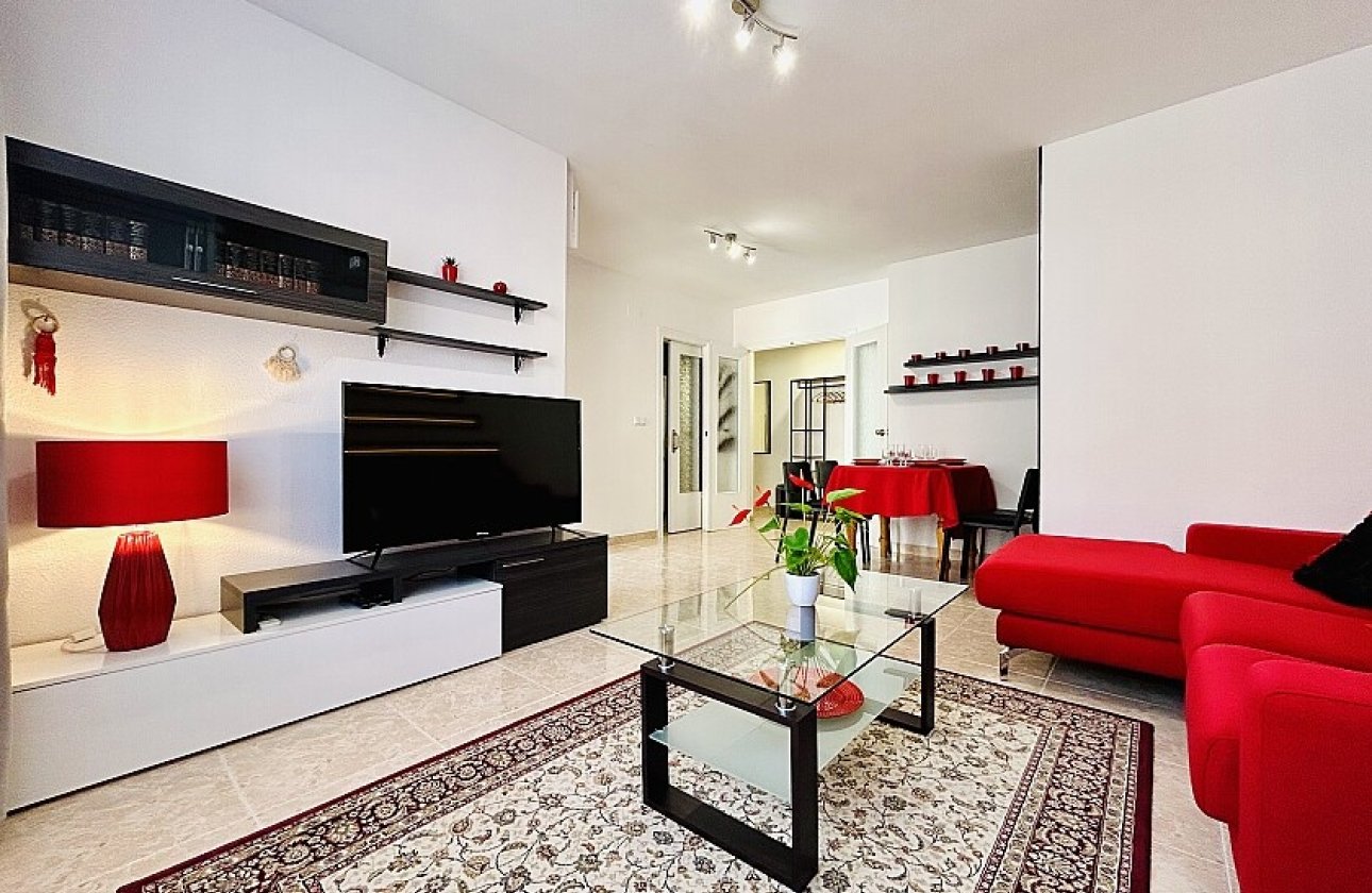 Resale - Apartment / flat - Torrevieja - Playa del Acequión