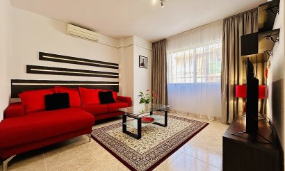 Resale - Apartment / flat - Torrevieja - Playa del Acequión