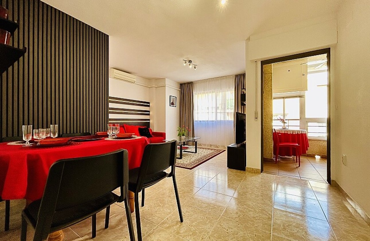 Resale - Apartment / flat - Torrevieja - Playa del Acequión