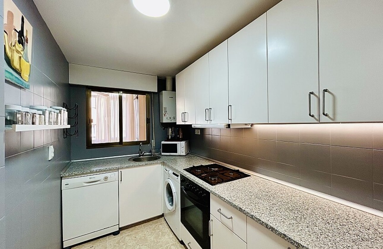 Resale - Apartment / flat - Torrevieja - Playa del Acequión