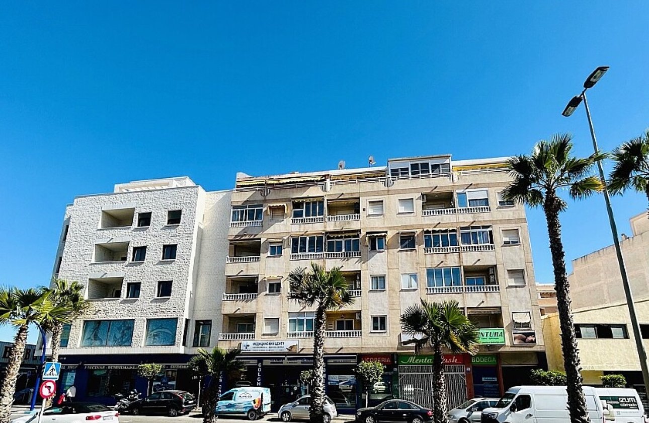 Resale - Apartment / flat - Torrevieja - Nueva Torrevieja