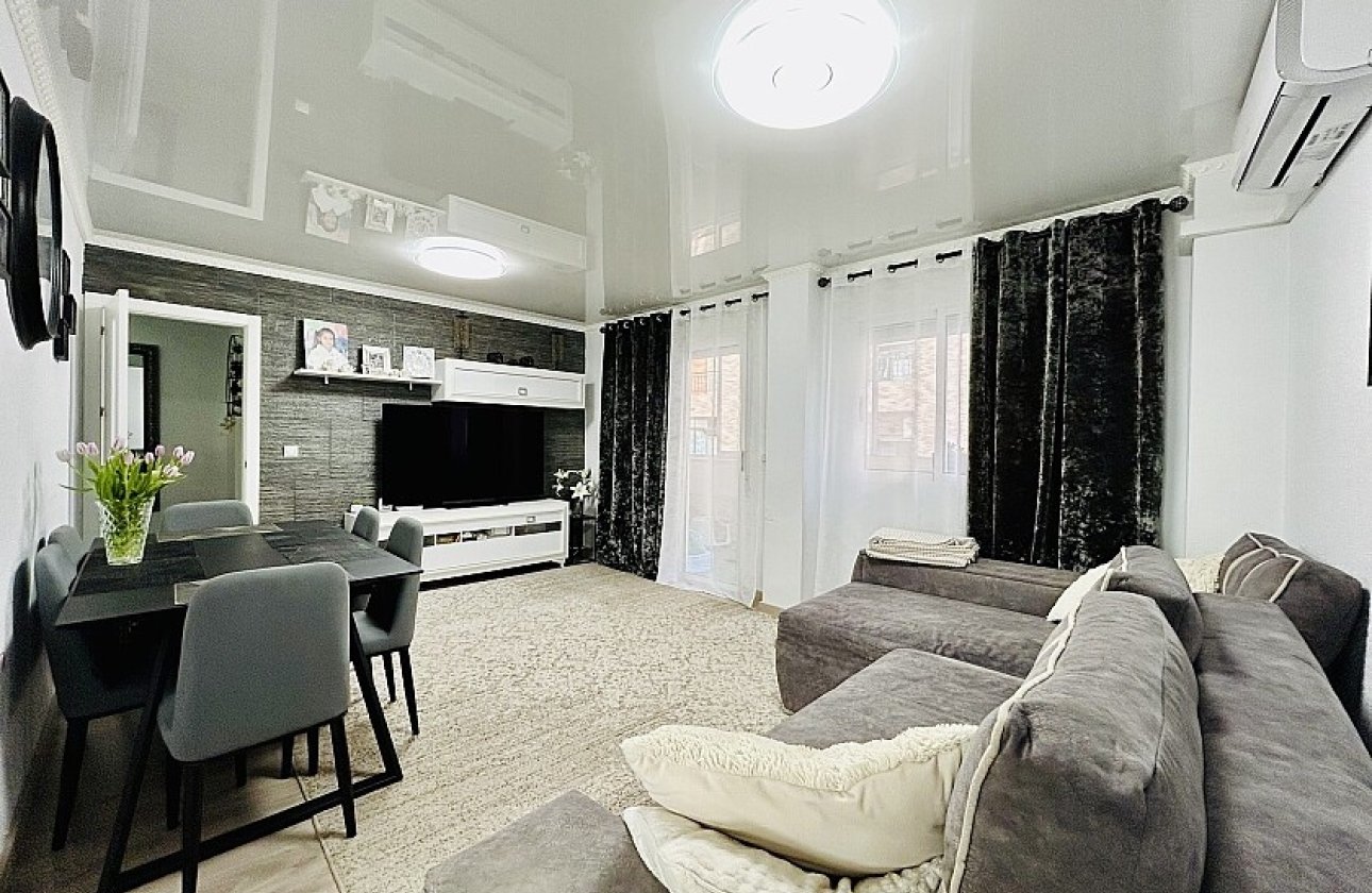 Resale - Apartment / flat - Torrevieja - Nueva Torrevieja