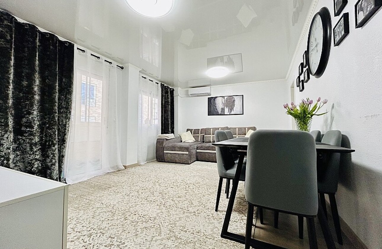 Resale - Apartment / flat - Torrevieja - Nueva Torrevieja