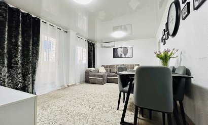 Resale - Apartment / flat - Torrevieja - Nueva Torrevieja