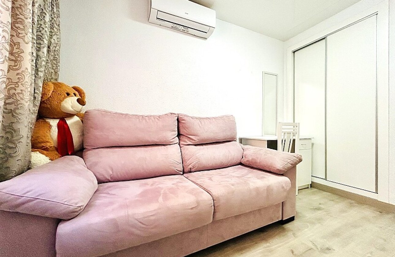 Resale - Apartment / flat - Torrevieja - Nueva Torrevieja