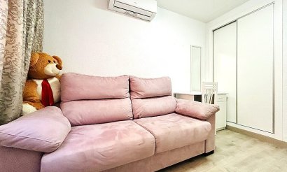 Resale - Apartment / flat - Torrevieja - Nueva Torrevieja