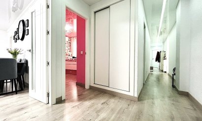 Resale - Apartment / flat - Torrevieja - Nueva Torrevieja