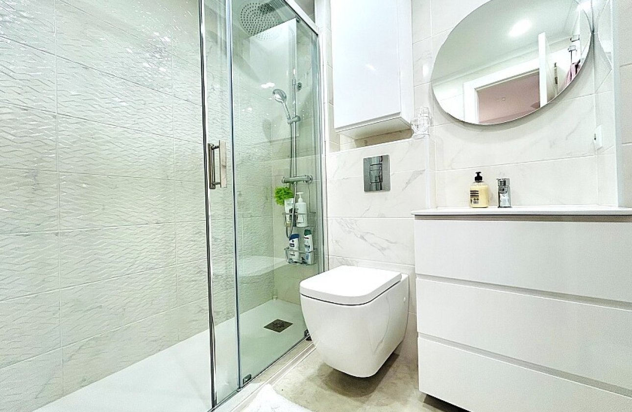 Resale - Apartment / flat - Torrevieja - Nueva Torrevieja