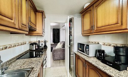 Resale - Apartment / flat - Torrevieja - Nueva Torrevieja