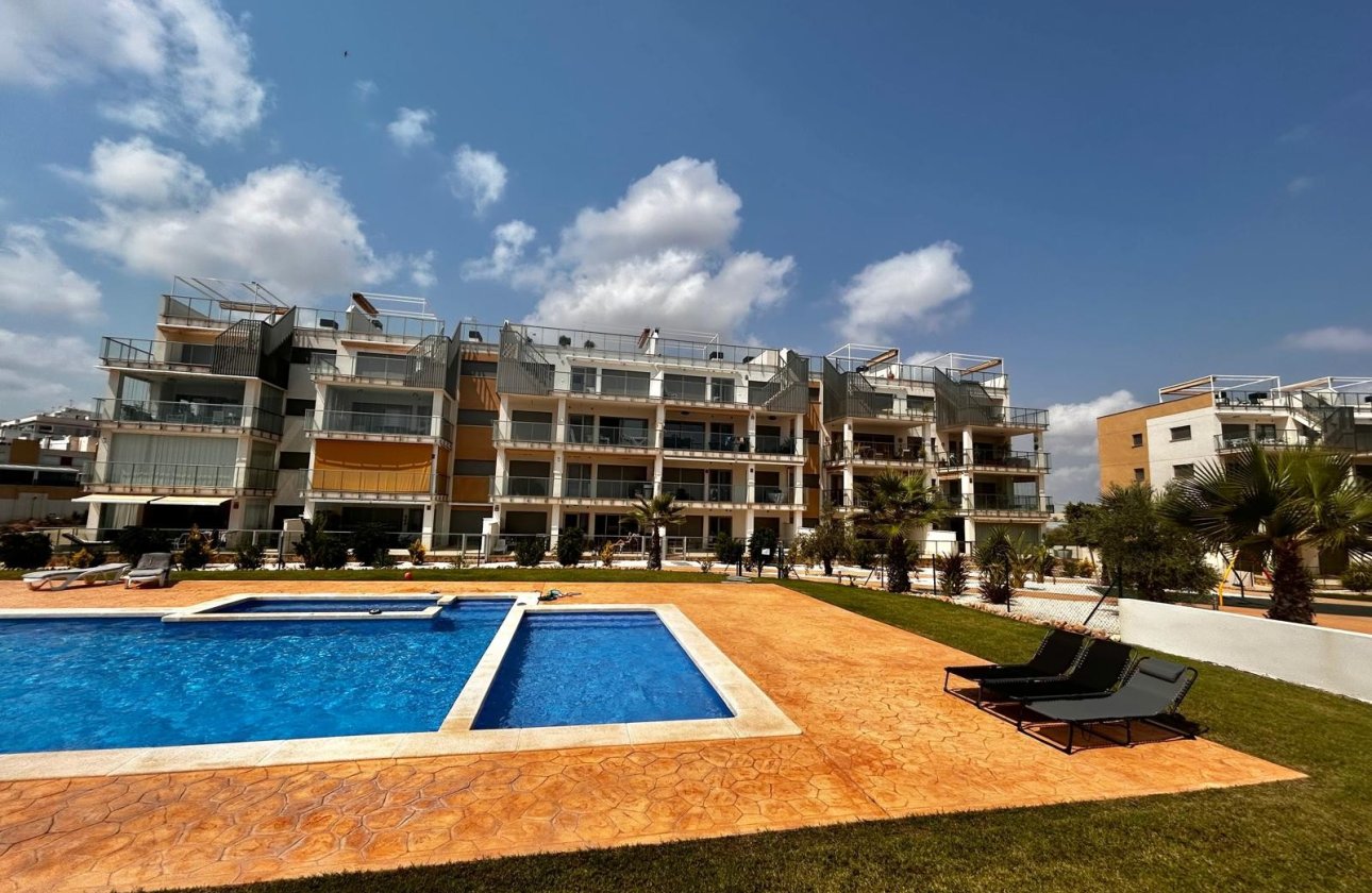 Resale - Apartment / flat - Villamartin