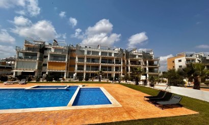 Resale - Apartment / flat - Villamartin