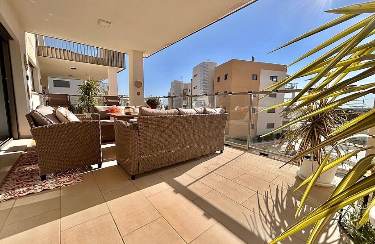 Resale - Apartment / flat - Villamartin