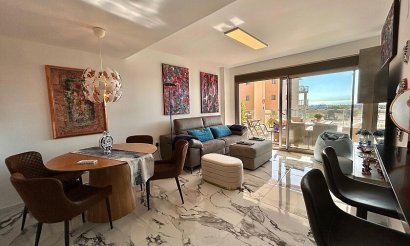 Resale - Apartment / flat - Villamartin