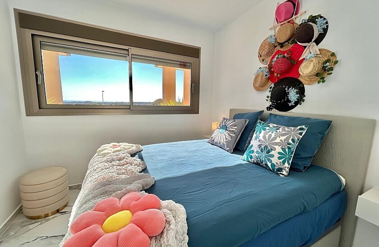 Resale - Apartment / flat - Villamartin