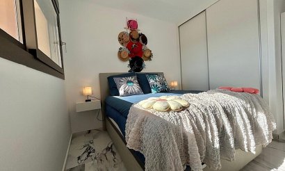 Resale - Apartment / flat - Villamartin