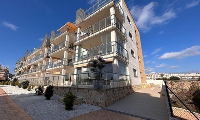 Resale - Apartment / flat - Villamartin