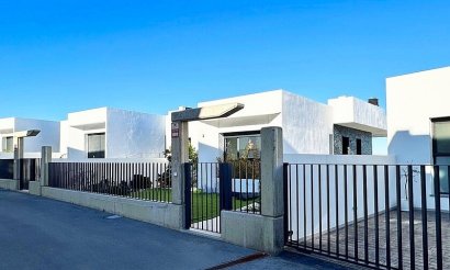 Resale - Villa - Ciudad Quesada