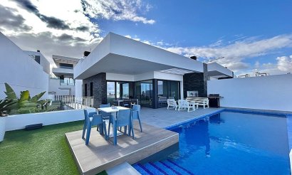 Resale - Villa - Ciudad Quesada