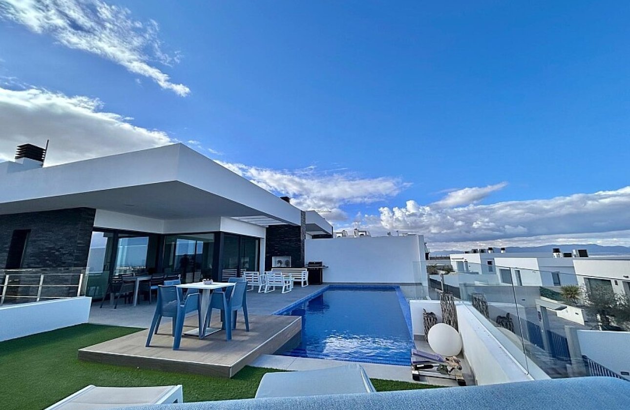 Resale - Villa - Ciudad Quesada