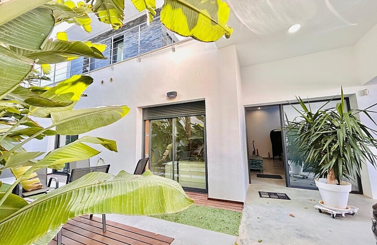 Resale - Villa - Ciudad Quesada