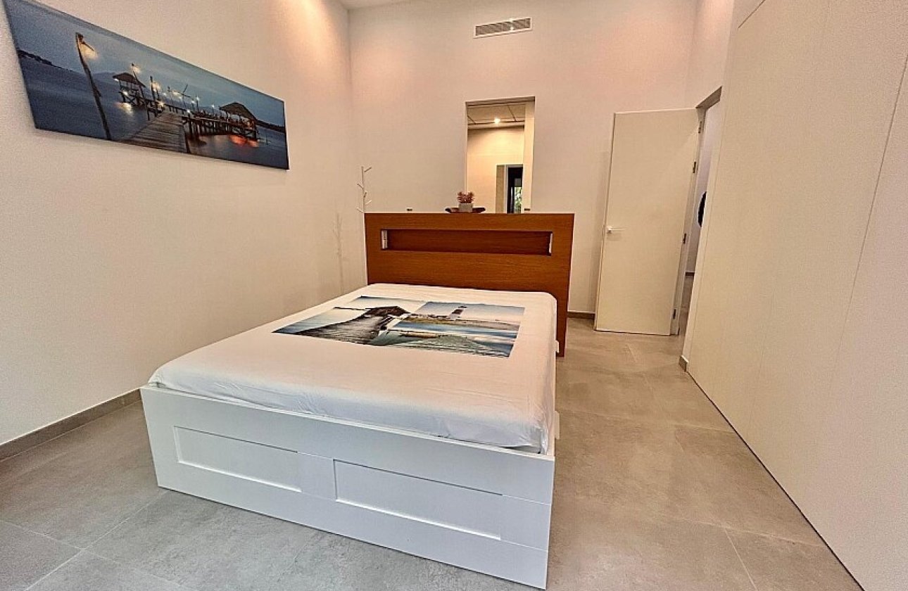 Resale - Villa - Ciudad Quesada