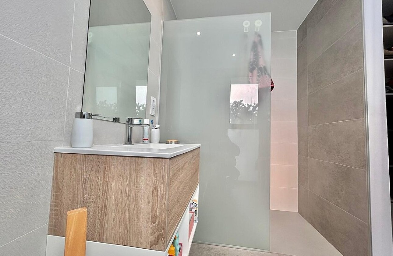 Resale - Villa - Ciudad Quesada