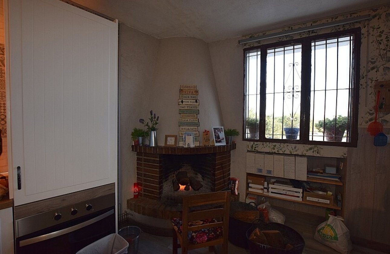 Resale - Villa - Los Montesinos