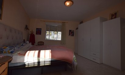 Resale - Villa - Los Montesinos