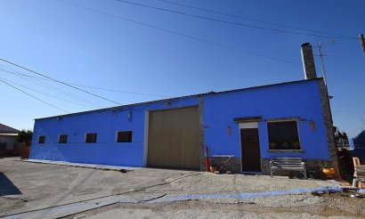 Resale - Villa - Los Montesinos