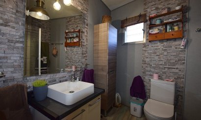 Resale - Villa - Los Montesinos