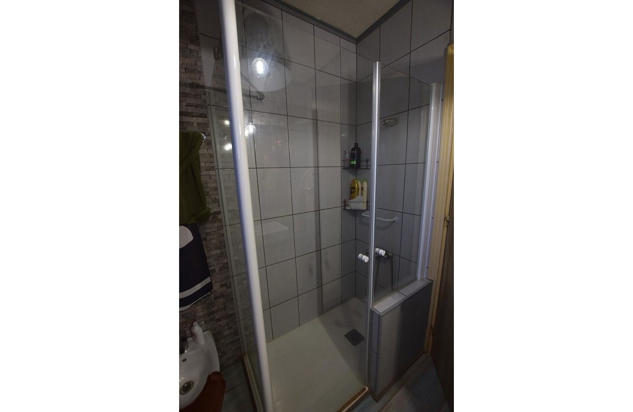 Resale - Villa - Los Montesinos