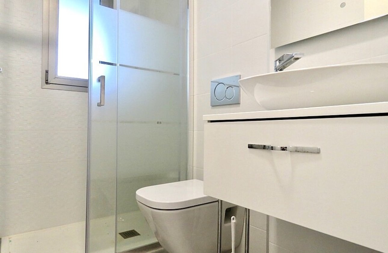 Resale - Apartment / flat - Orihuela Costa - Villamartín