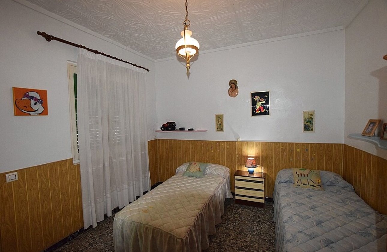 Resale - Villa - Torrevieja - Playa del Cura