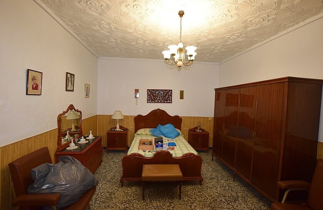 Resale - Villa - Torrevieja - Playa del Cura