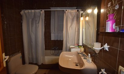 Resale - Villa - Torrevieja - Playa del Cura