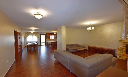 Resale - Villa - Orihuela Costa