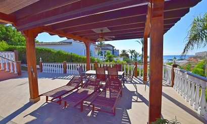 Resale - Villa - Orihuela Costa