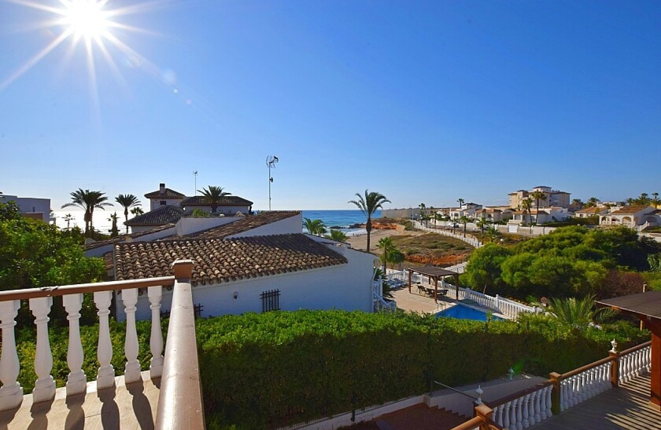 Resale - Villa - Orihuela Costa