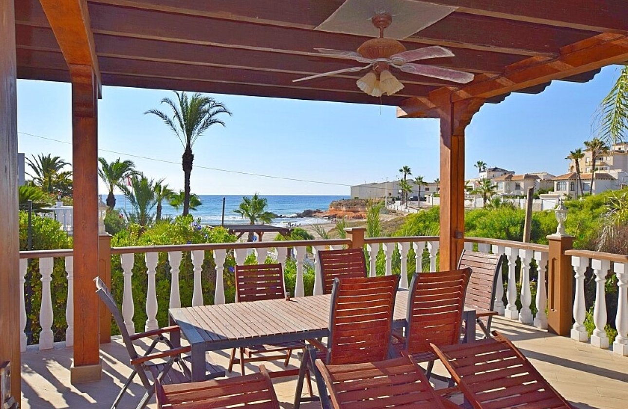 Resale - Villa - Orihuela Costa