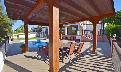 Resale - Villa - Orihuela Costa