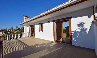 Resale - Villa - Orihuela Costa