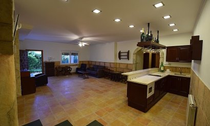 Resale - Villa - Orihuela Costa