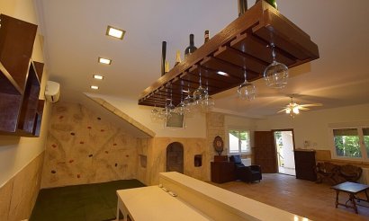 Resale - Villa - Orihuela Costa