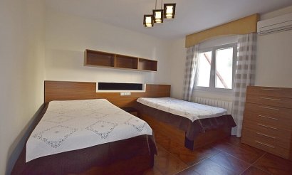 Resale - Villa - Orihuela Costa