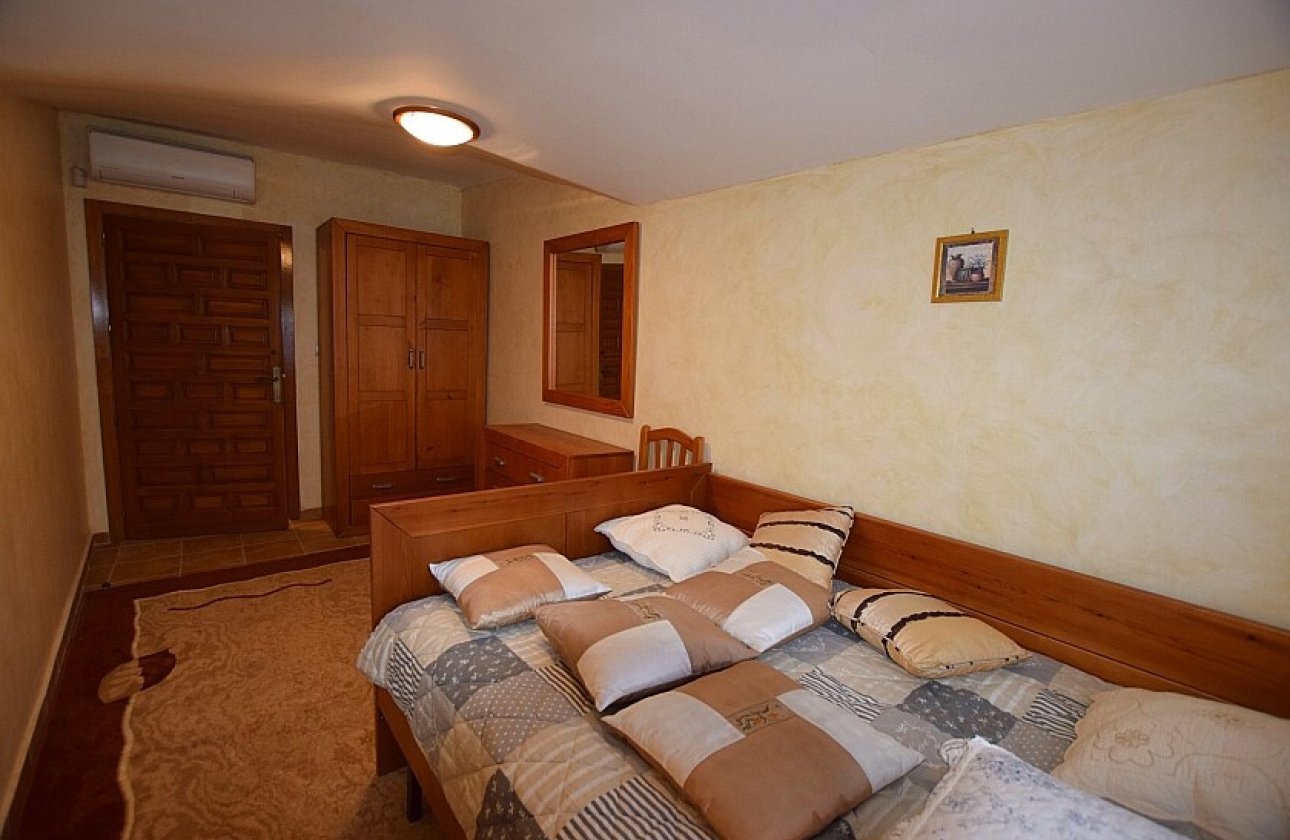 Resale - Villa - Orihuela Costa