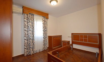 Resale - Villa - Orihuela Costa