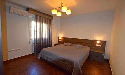 Resale - Villa - Orihuela Costa