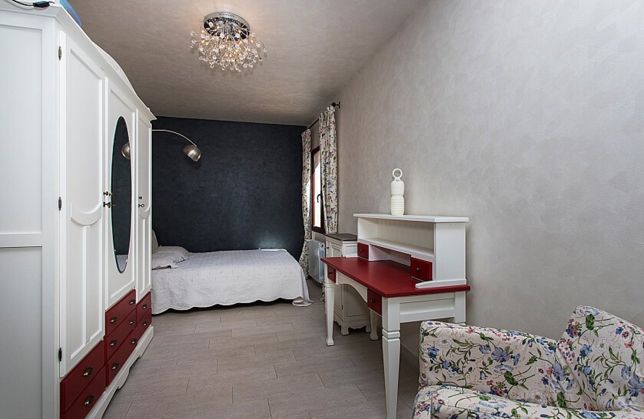 Reventa - Villa - Punta Prima