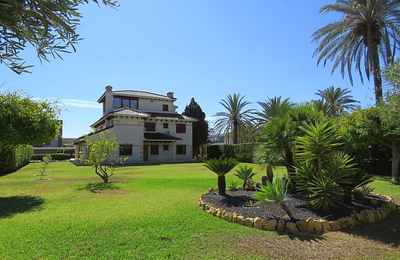 Resale - Villa - Orihuela Costa - Cabo Roig