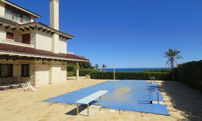 Resale - Villa - Orihuela Costa - Cabo Roig